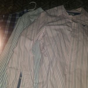 3 mens american eagle longsleeve